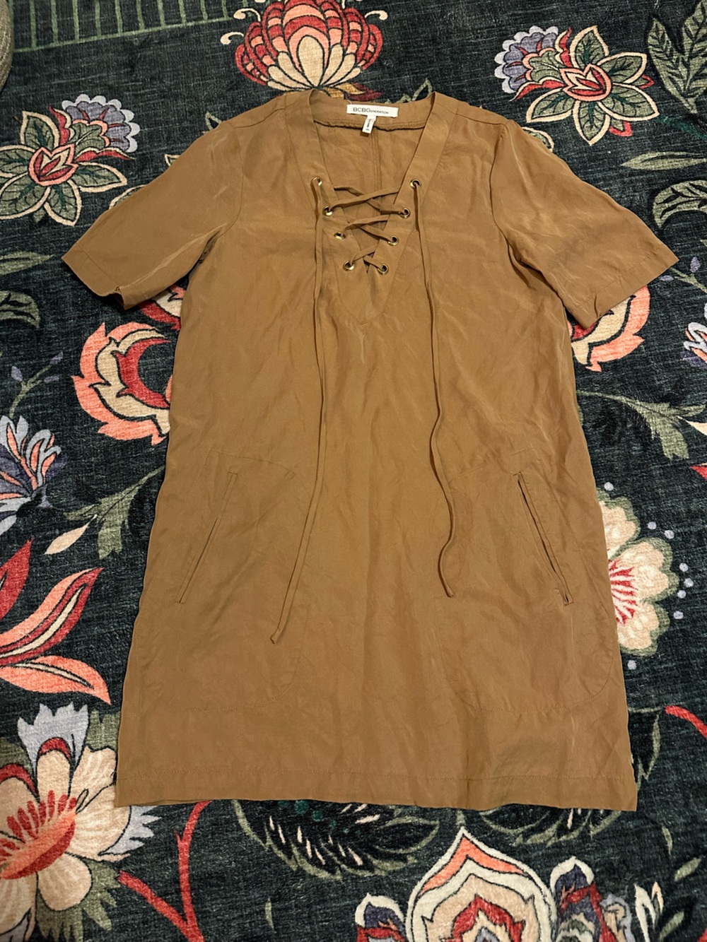 BCBGeneration Lace-Up Tunic Dress Tan XS 🤎